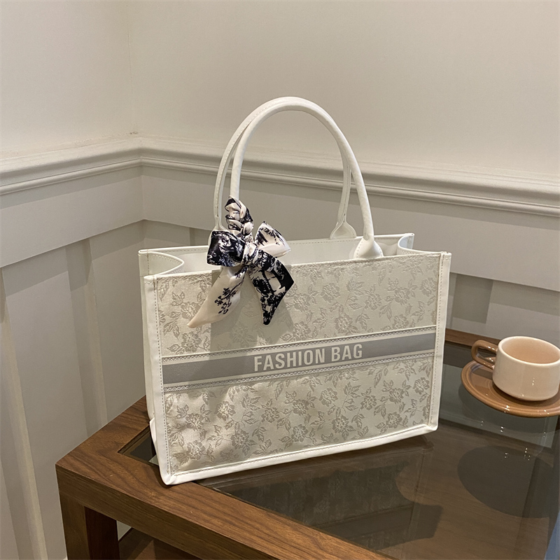 Luxury Bags Reseller - Luxury Elegant Women Tote Bag Embroid