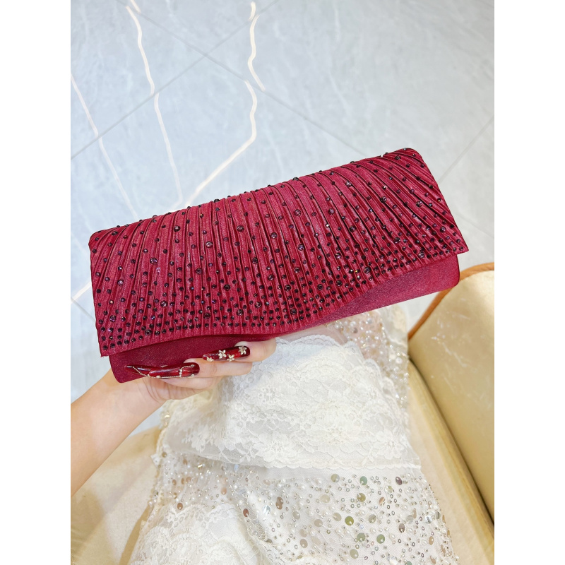 Luxury Bags Reseller - New luxury diamond-embellished evening clutch for