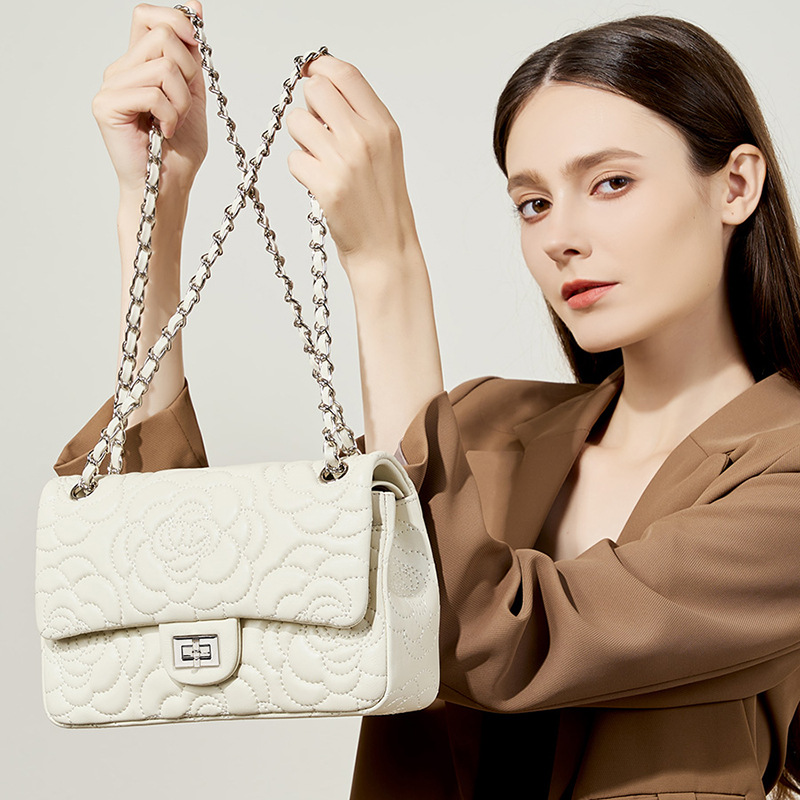Chain Crossbody Quilted - Top Grain Highland Lambskin Shoulder Bag