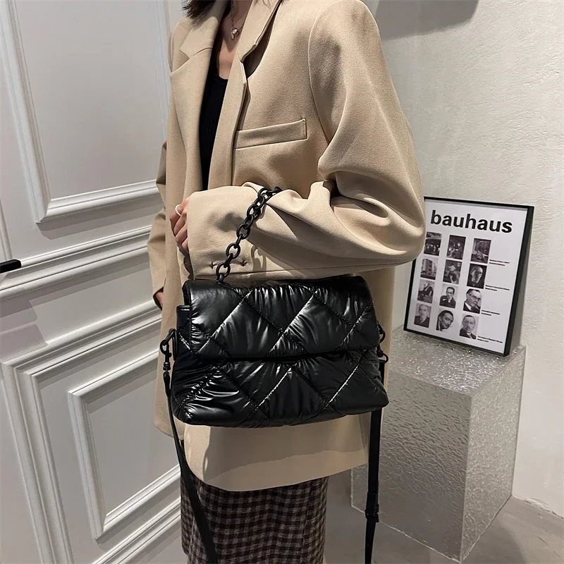 Fashion Lingge Acrylic Chain P - Chain Crossbody Quilted recension och pris