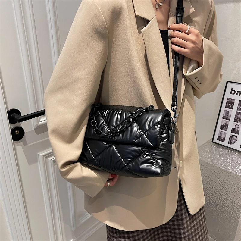 Fashion Lingge Acrylic Chain P - Chain Crossbody Quilted recension och pris
