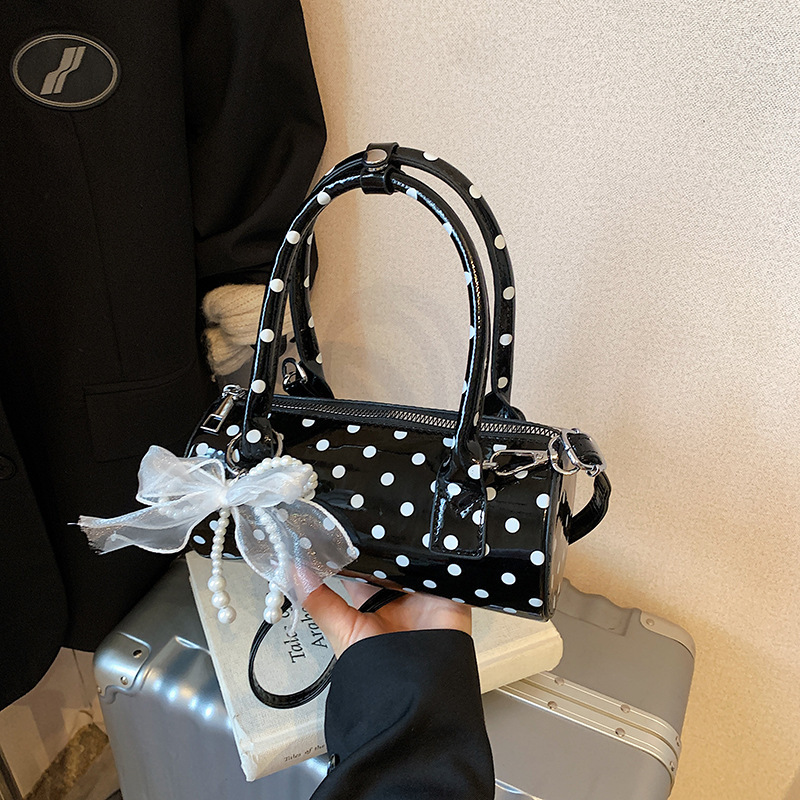 Women's Cute Polka Dot  Handba - Top Handle Patent Bag recension och pris