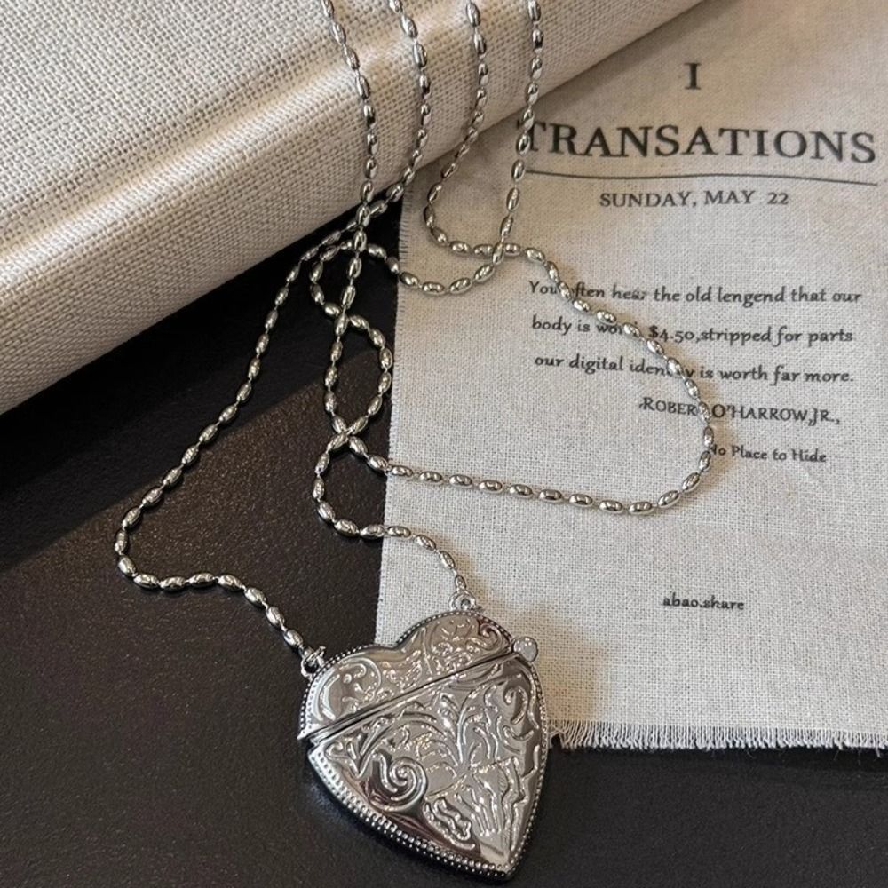 Openable Heart Locket Necklace - Luxury Bags Photos recension och pris