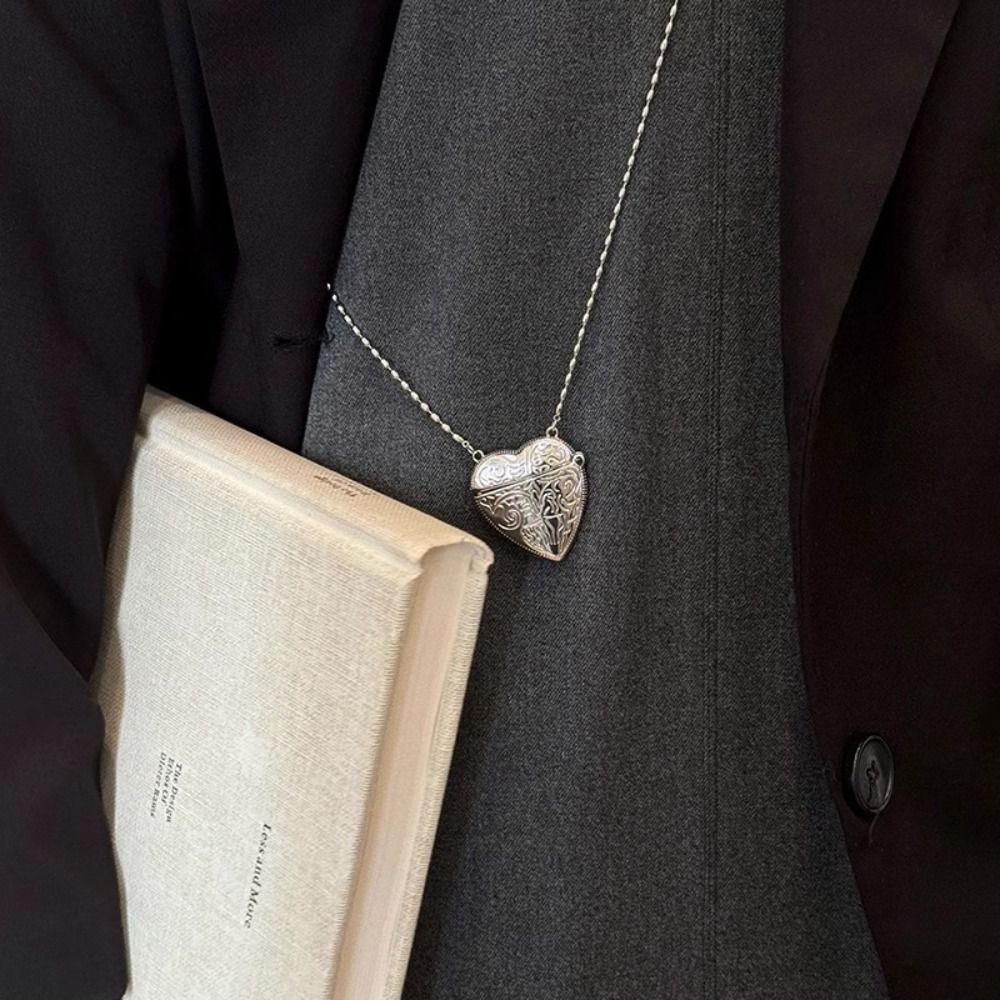 Openable Heart Locket Necklace - Luxury Bags Photos recension och pris