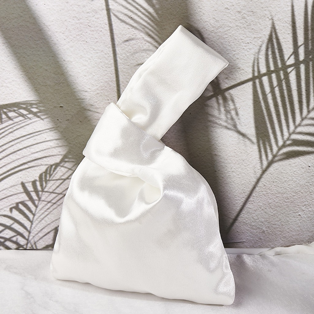 Women Silk Satin Knot Wrist Ba - Luxury Bags Japan recension och pris