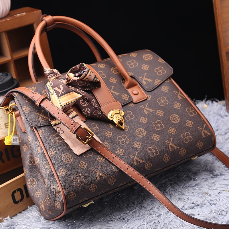 Light luxury brand women's bag - Luxury Bags Reseller recension och pris
