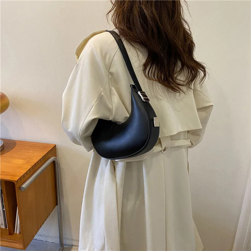 Women's Underarm Bag Luxurious - Luxury Bags Reseller recension och pris