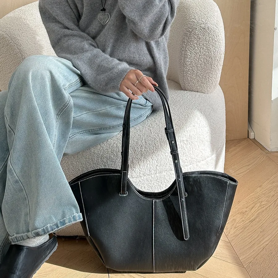 Vintage Women Handbag Large Ca - Luxury Bags Reseller recension och pris