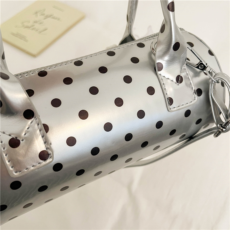 Korean Polka Dot Mini Handbag  - Top Handle Patent Bag recension och pris
