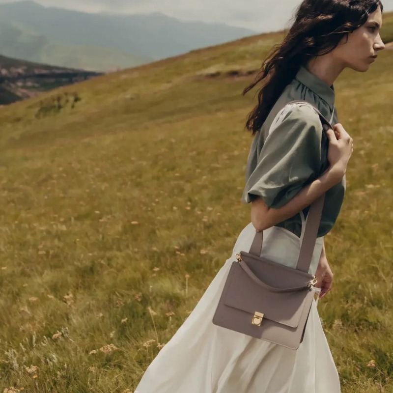 Numéro Sept Crossbody Bag Wome - Luxury Bags Gold recension och pris