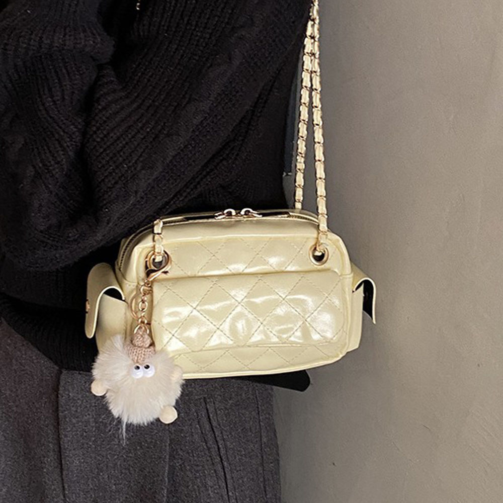 Quilted Pattern Chain Design C - Chain Crossbody Quilted recension och pris